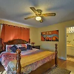Charming Home With Some Red Rock View Vr